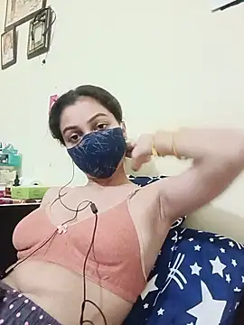Shaina01 online show from June 21, 7:18 pm