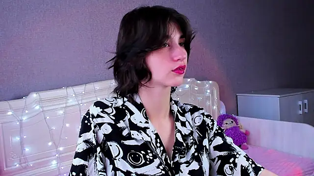 Carolina Lu online show from July 25, 1:12 am