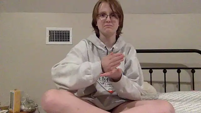 softie callie online show from June 19, 5:11 am