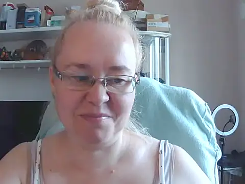 Viola27 online show from July 28, 7:06 am