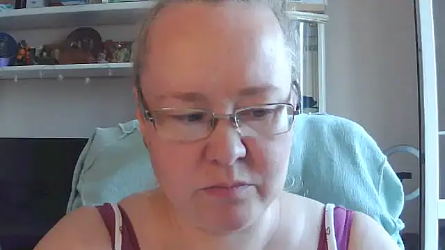 Viola27 online show from July 18, 6:50 am