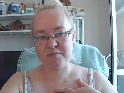 Viola27 online show from July 27, 6:32 am