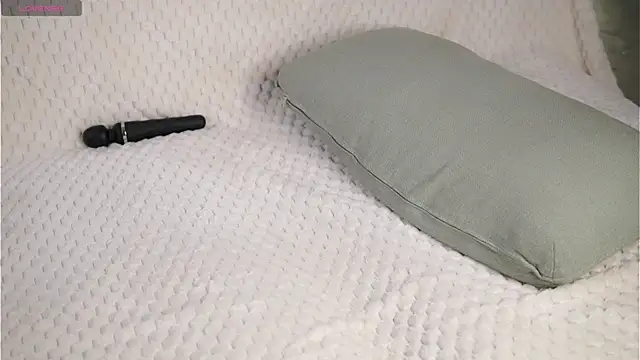 CaseyMulders online show from June 26, 5:20 am