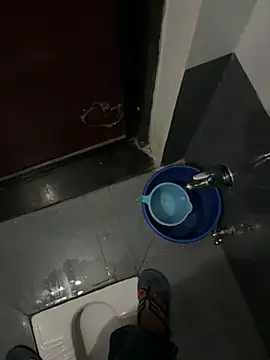 cute manu- online show from July 28, 8:52 pm