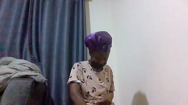 Derah O online show from July 10, 5:02 pm