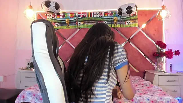 Carla Alvez online show from June 16, 1:23 pm