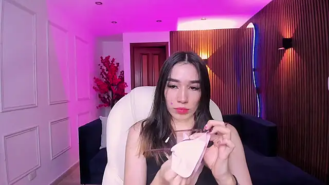 Emma caarter  online show from July 21, 3:18 am