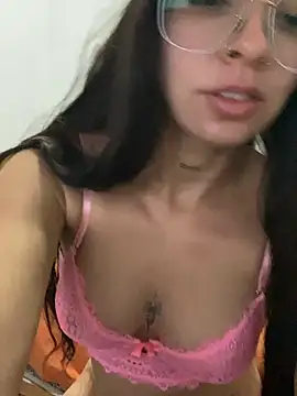 miimii lovee online show from July 13, 11:38 pm