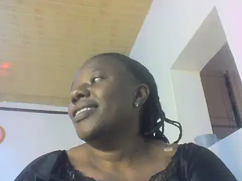 laula3030 online show from June 30, 1:10 pm