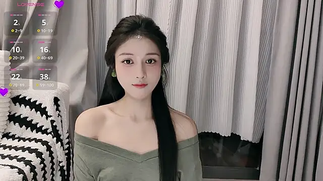 lulu-789 online show from July 22, 12:28 pm