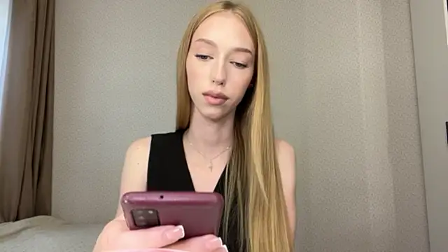 TraceyHowey online show from July 28, 12:48 pm