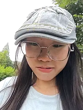 xiaomin666 online show from July 29, 11:05 pm