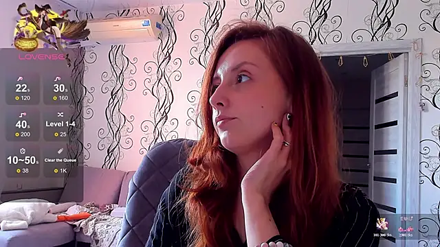 Molly Ames online show from June 17, 11:22 am