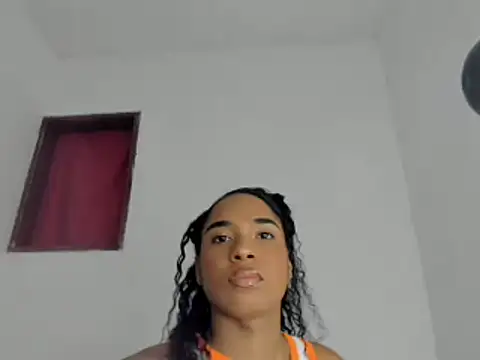 Nassoumi Reyes online show from July 31, 11:00 am