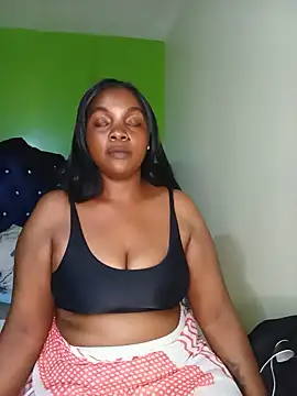 kardypretty online show from June 17, 11:33 am