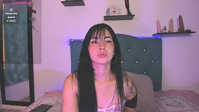 Hadid honey online show from June 25, 2:07 pm