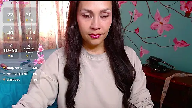 solhime online show from June 24, 7:24 pm
