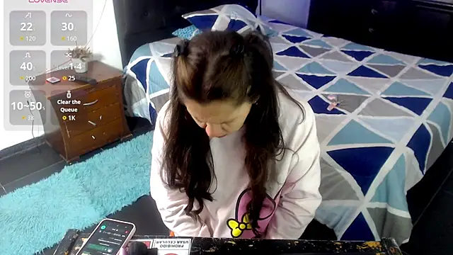 solhime online show from July 23, 11:40 am