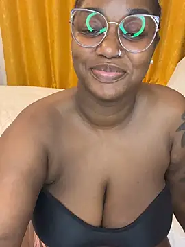 Honeylust26 online show from July 18, 11:02 am