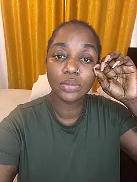 Honeylust26 online show from July 28, 7:39 am