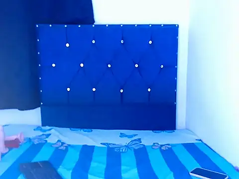 HelenDavied online show from June 19, 12:26 am
