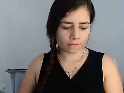 Luna zoe online show from June 19, 10:24 pm