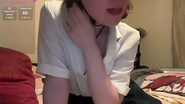 Hilda Valentine online show from July 24, 8:16 pm