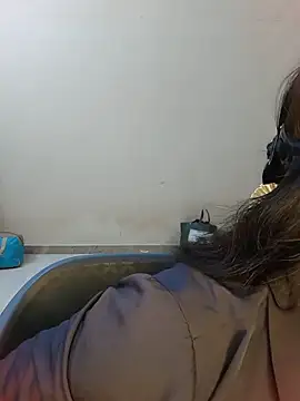 YALINITWO7 TAMIL online show from June 19, 4:32 pm