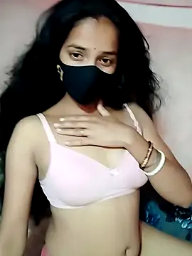 nisarani54321 online show from July 5, 6:13 pm