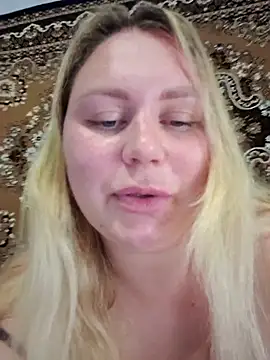 Sunshine-Lina online show from July 26, 2:14 pm