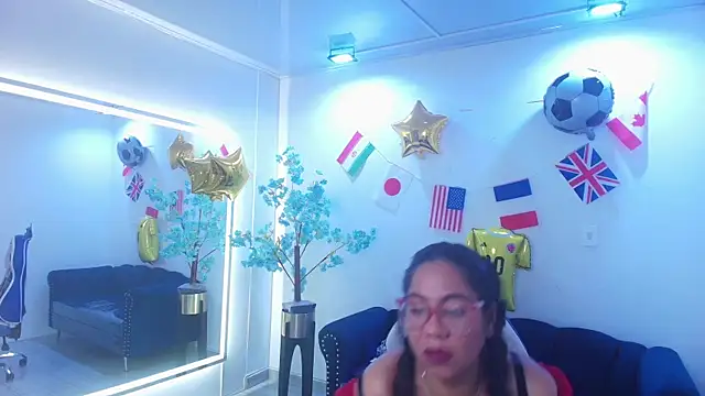 Silvana lane online show from July 13, 7:25 pm