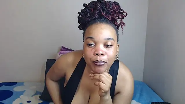 SexyMoe04 online show from July 12, 9:37 pm