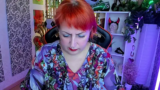 Joana Woods online show from July 7, 8:51 am