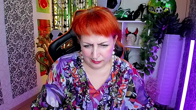 Joana Woods online show from July 4, 8:54 am