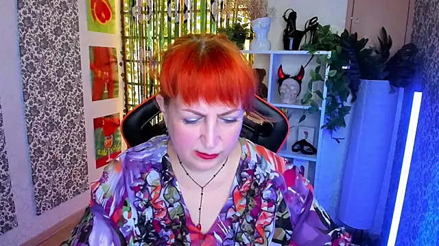 Joana Woods online show from July 30, 8:37 am
