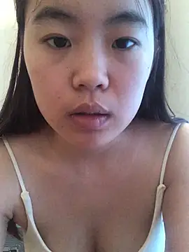 qingti520-18girl online show from June 22, 3:22 am