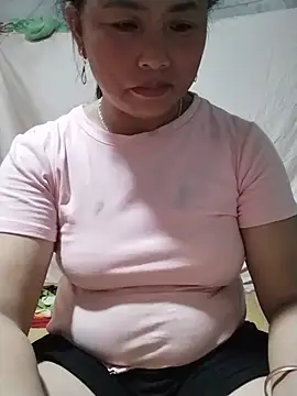 whatmes online show from August 5, 2:56 pm
