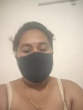 Lundpakadu online show from July 21, 12:50 pm