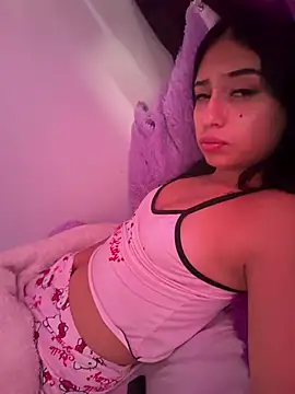 LilacNoir online show from July 14, 2:11 pm