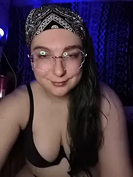 starfucker420XO online show from August 2, 7:00 am