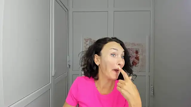OliviaKateee online show from July 13, 12:17 pm