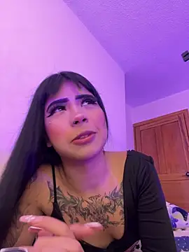 -Brittanny online show from August 6, 3:24 am
