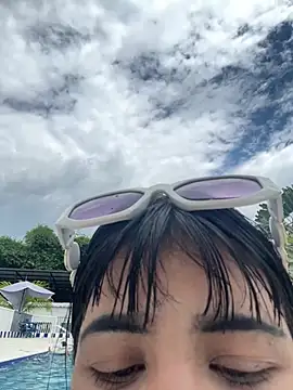 -Brittanny online show from August 4, 6:58 pm