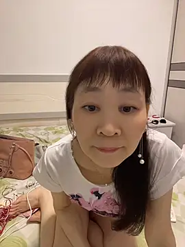 qinqin7788 online show from June 26, 11:33 am