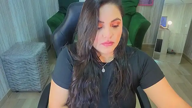 anthonella stone t online show from July 6, 3:03 pm