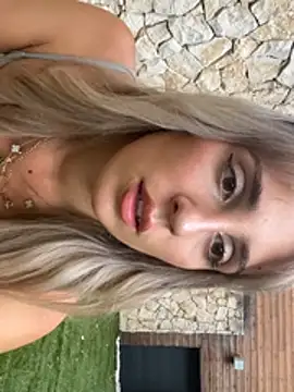 chloe-loveyou online show from July 31, 5:25 pm