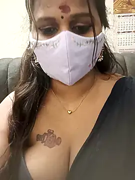 Joshica-Cutie online show from June 29, 4:50 pm