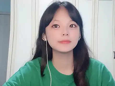 lila82828 online show from July 7, 11:57 am