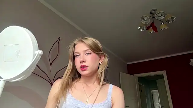 FelicaTunson online show from July 7, 7:23 am