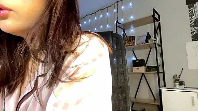 RosyWhisper online show from July 29, 3:01 pm